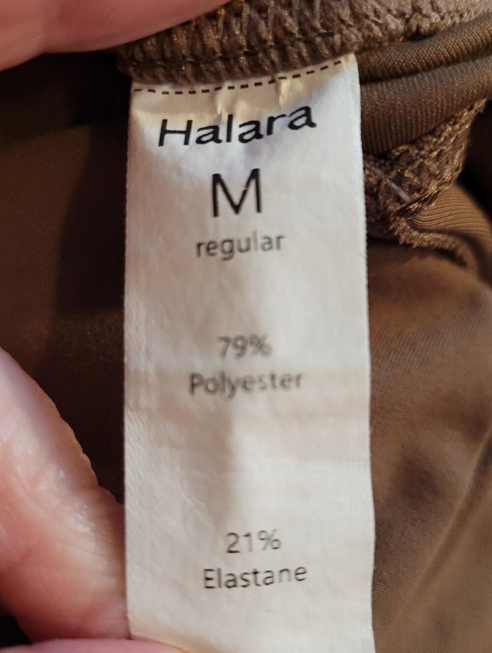 Halara Stretch High Rise Flare Leg Pants - M.          Y25 - Picture 6 of 6